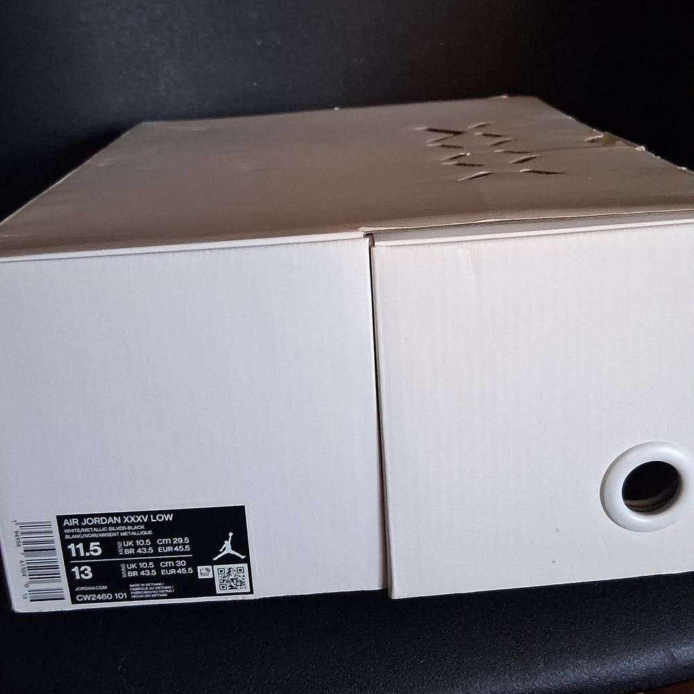 Jordan XXXV White Metallic Silver Black Low Mens 11.5 With Original Box - Picture 3 of 16